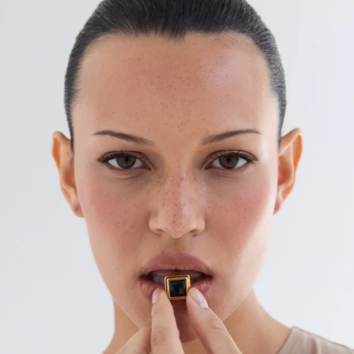 ARCHER EARRINGS - Image 4