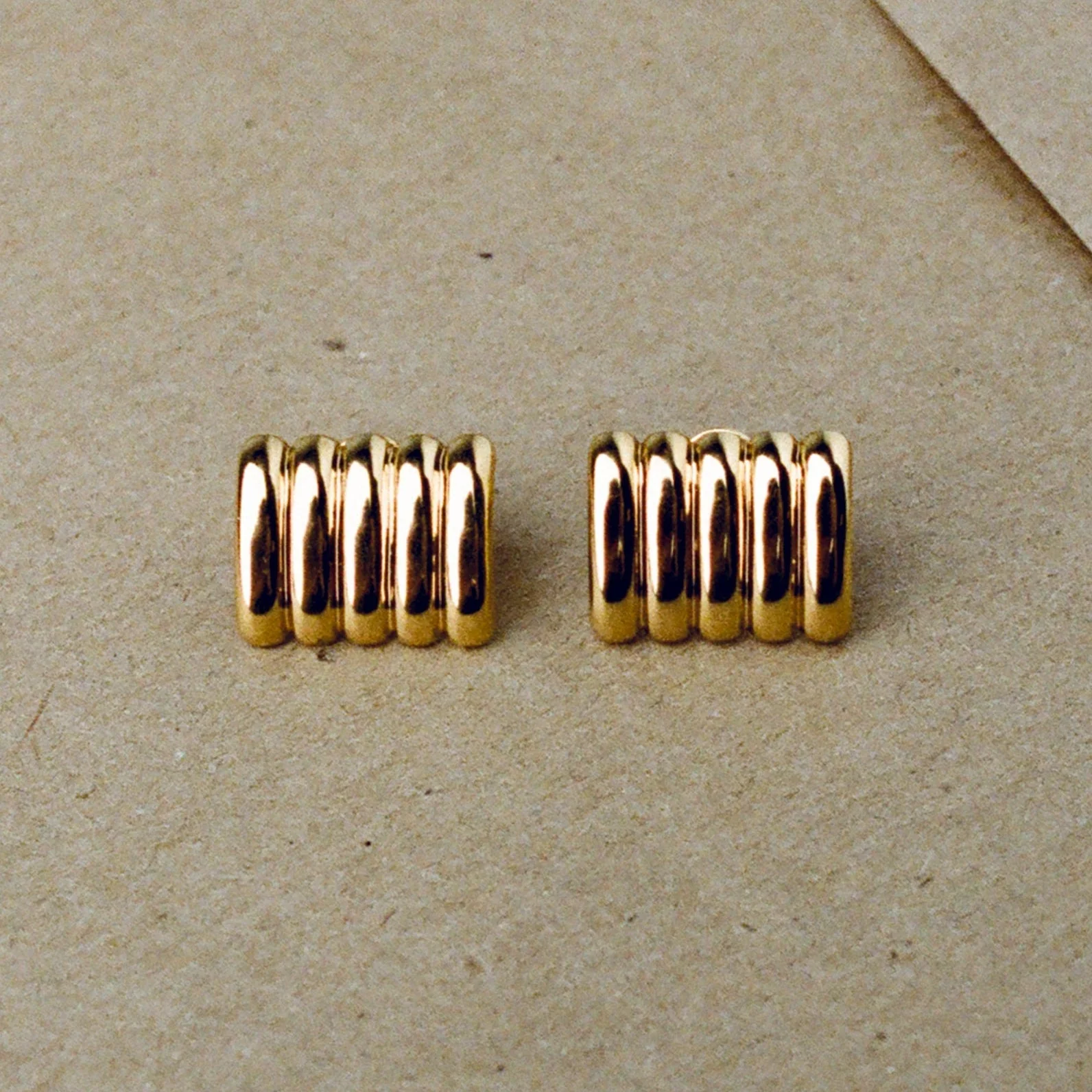 CLEMMIE EARRINGS - Image 9