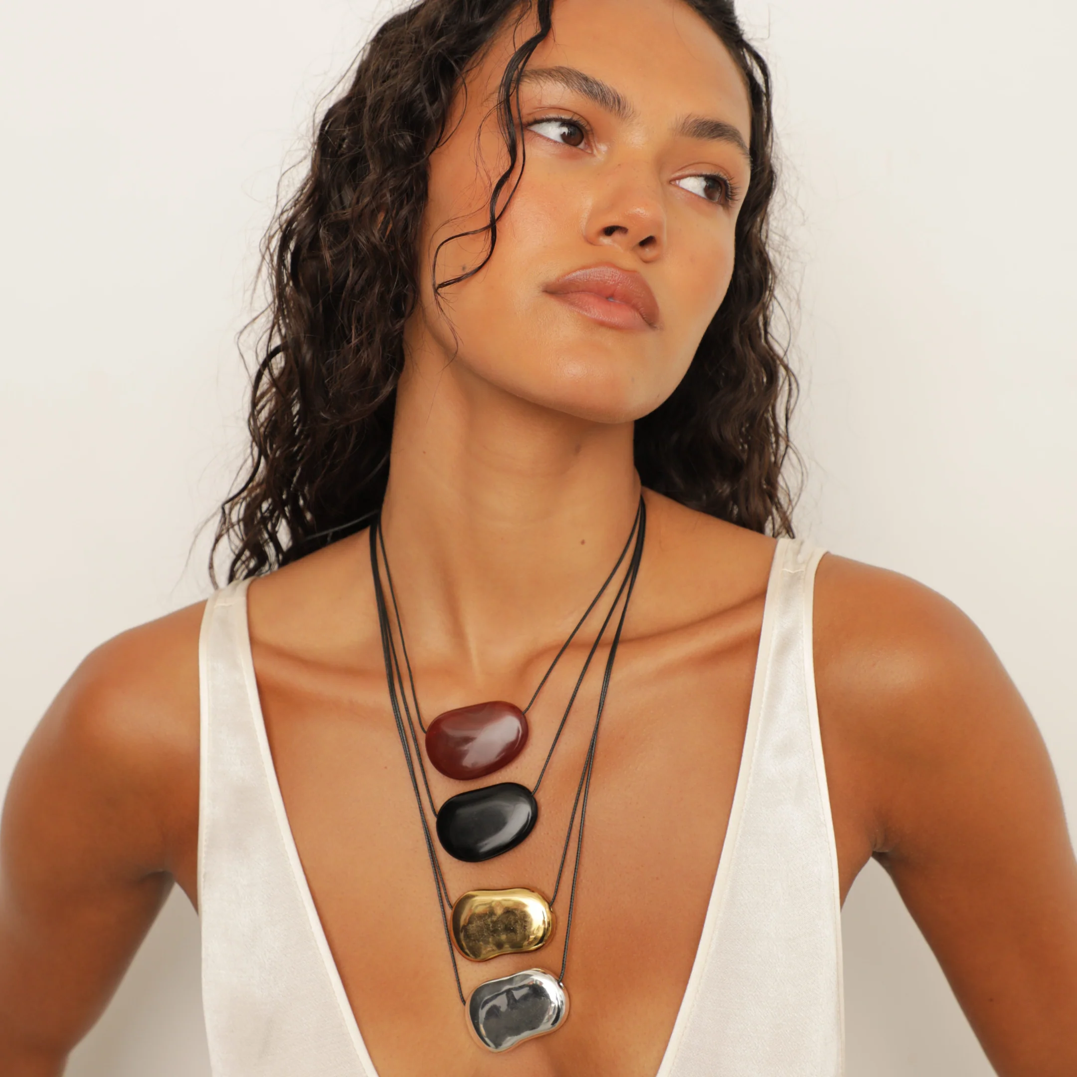 JULIA NECKLACE - Image 10