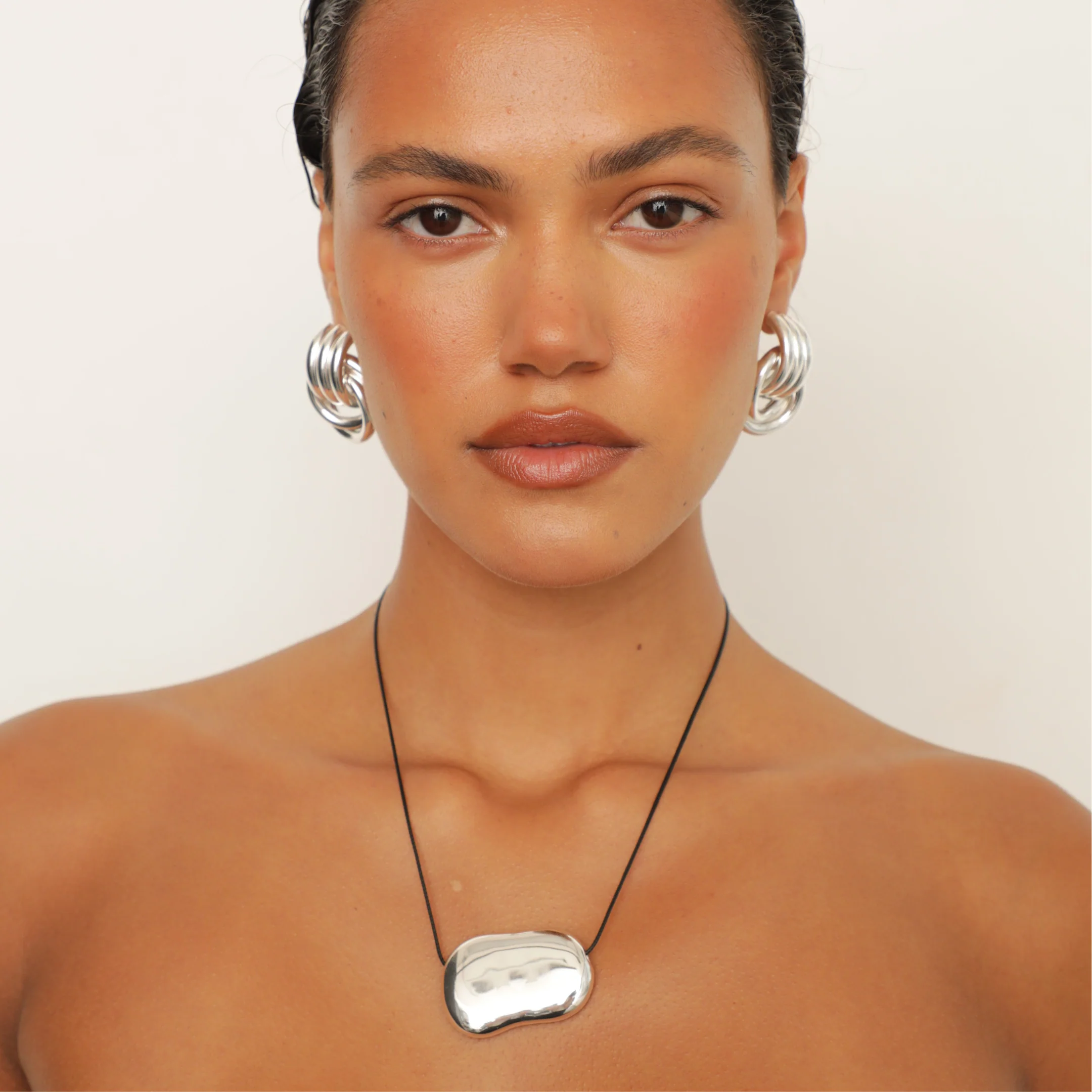 JULIA NECKLACE - Image 6