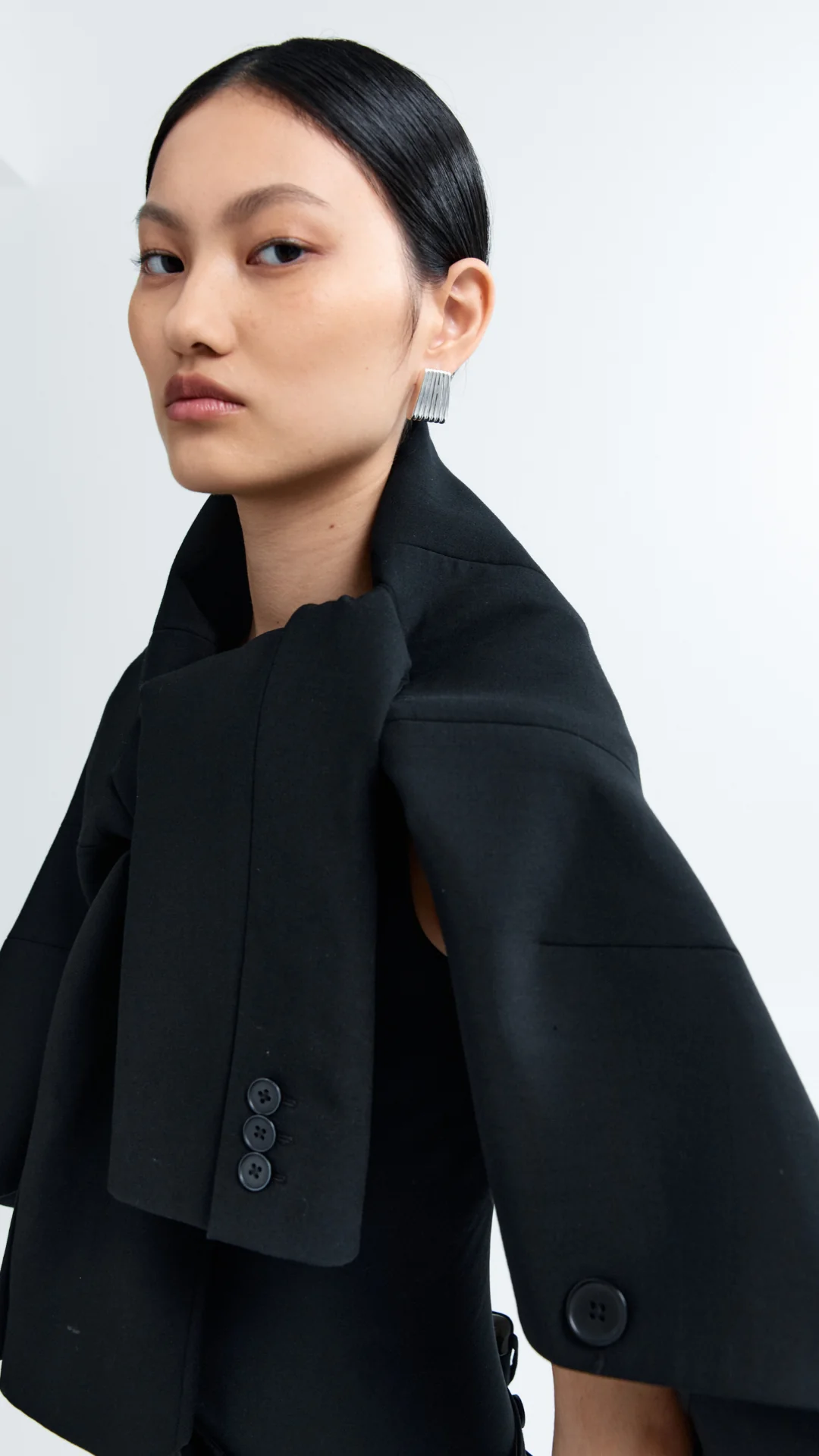 RIBBED EARRINGS - Image 10