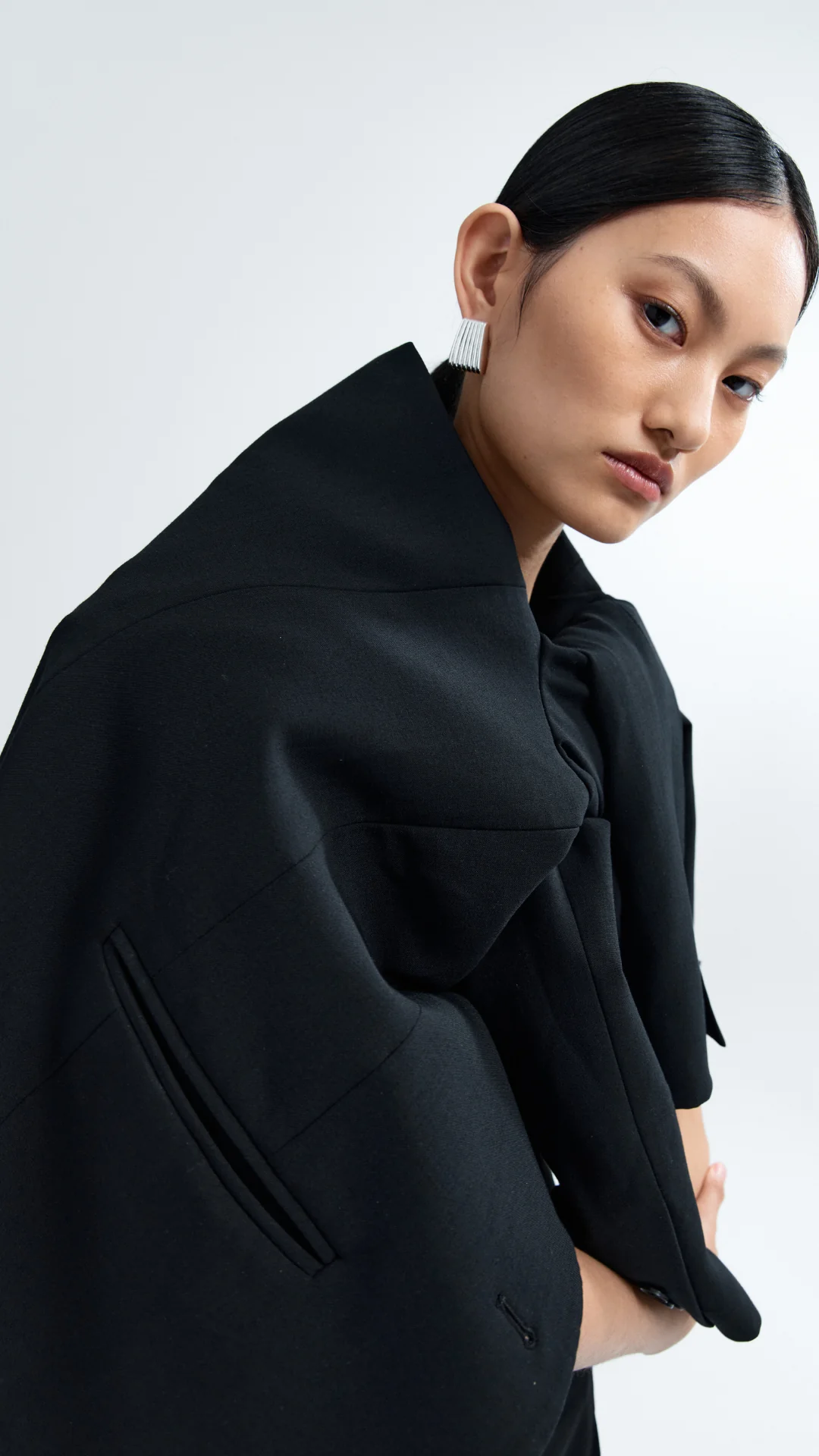 RIBBED EARRINGS - Image 11